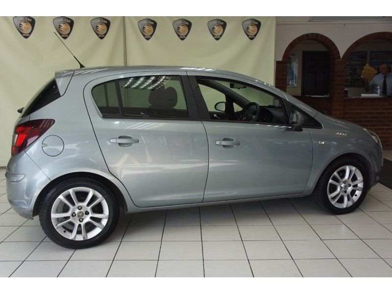 2010 Vauxhall Corsa SXi Ac 5dr image 3
