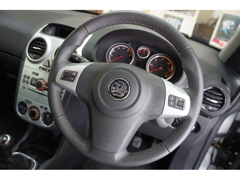 2010 Vauxhall Corsa SXi Ac 5dr image 7