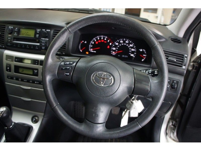 2006 Toyota Corolla VVT-I 5dr image 7