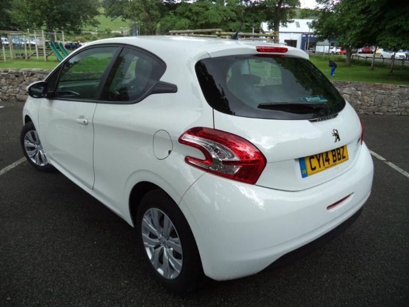 2014 Peugeot 208 1.2 VTi Access+ 3dr image 4