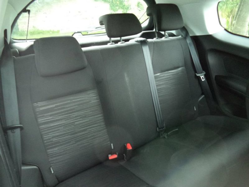 2014 Peugeot 208 1.2 VTi Access+ 3dr image 8