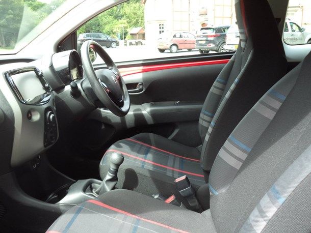 2015 Peugeot 108 1.0 Active 3dr image 6