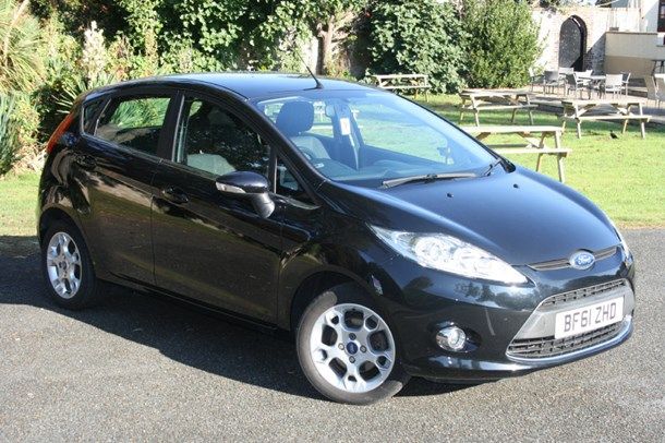2011 Ford Fiesta 1.25 Zetec 5dr image 1
