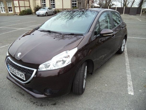 2013 Peugeot 208 1.4 HDi FAP Access+ 5dr image 2