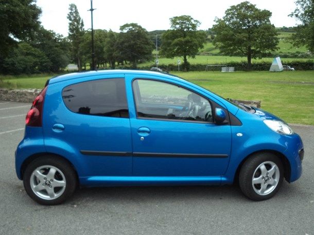 2013 Peugeot 107 1.0 12v Allure 5dr image 3