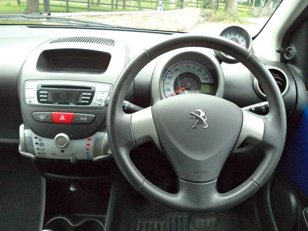 2013 Peugeot 107 1.0 12v Allure 5dr image 7