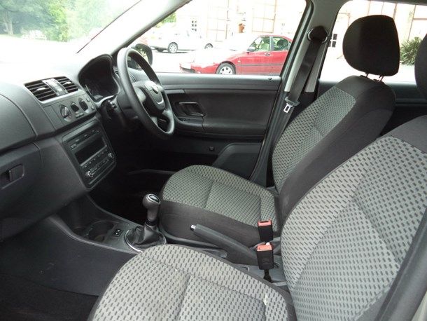 2011 Skoda Fabia 1.2 TDI CR 5dr image 8