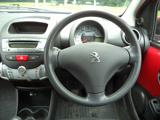 2012 Peugeot 107 1.0 12v Active 5dr image 4