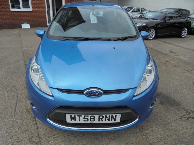 2009 Ford Fiesta 1.2 Zetec 3d image 2