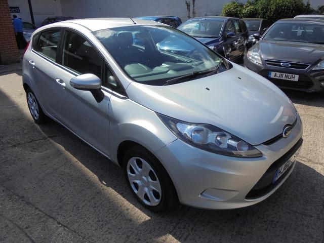 2010 Ford Fiesta 1.2 EDGE 5d image 1