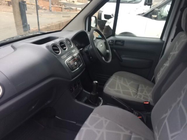 2010 Ford Transit Connect 1.8 T220 LR 5d image 7