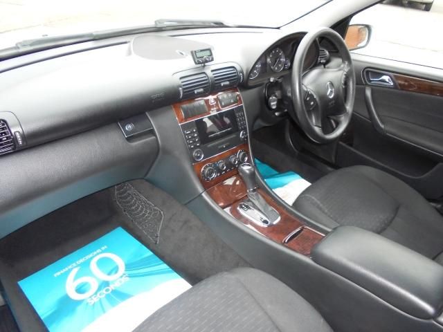 2005 Mercedes 1.8 C180 Kompressor SE 4d image 6