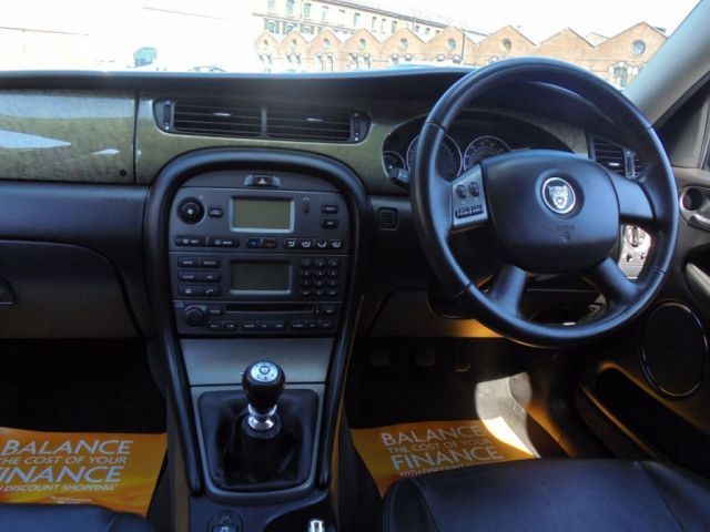2005 Jaguar X-Type 2.0 S D 5d image 8