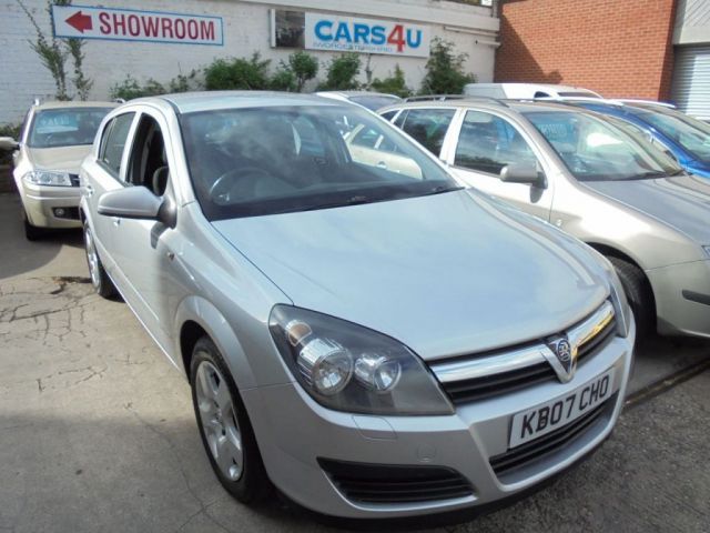 2007 Vauxhall Astra 1.6 Energy 16V 5d image 1