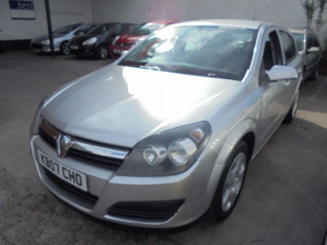 2007 Vauxhall Astra 1.6 Energy 16V 5d image 3