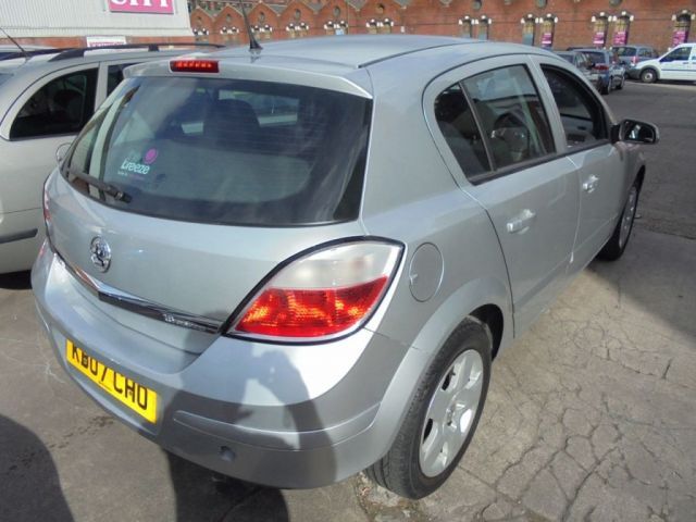 2007 Vauxhall Astra 1.6 Energy 16V 5d image 5