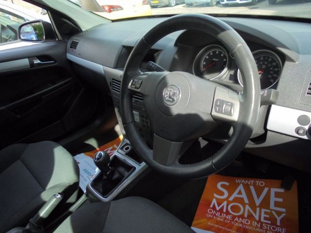 2007 Vauxhall Astra 1.6 Energy 16V 5d image 6