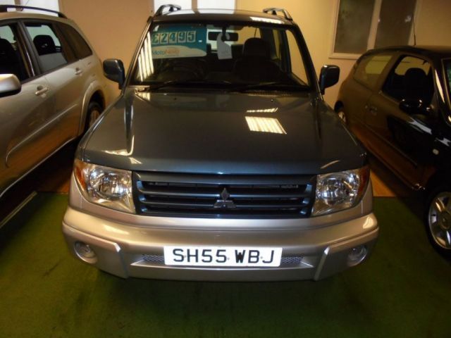 2006 Mitsubishi Shogun Pinin 1.8 3d image 2