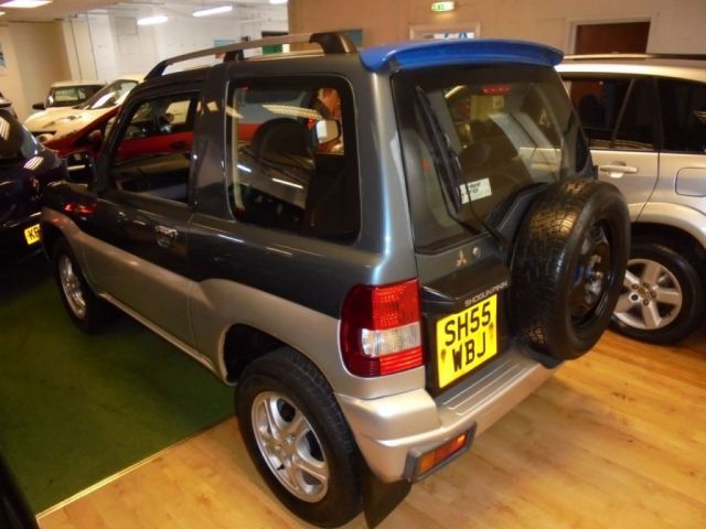 2006 Mitsubishi Shogun Pinin 1.8 3d image 4