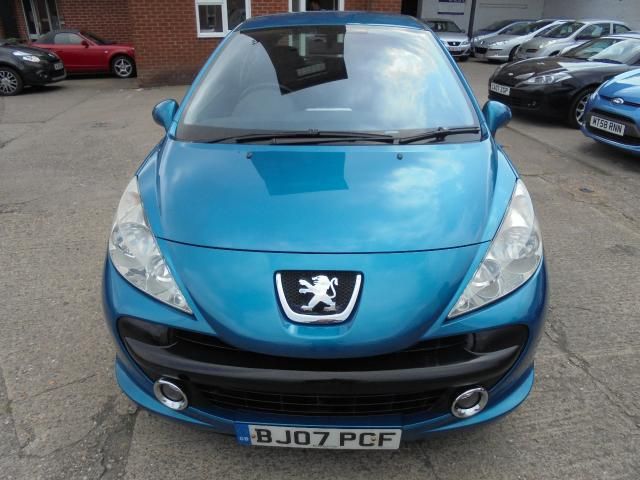 2007 Peugeot 207 1.4 Sport 3d image 2