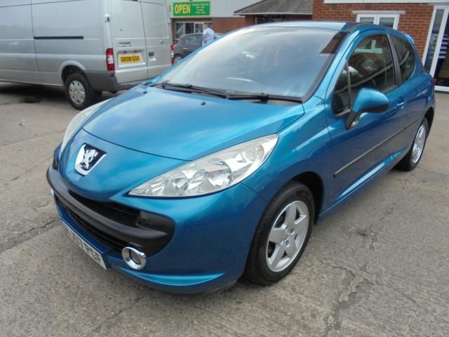 2007 Peugeot 207 1.4 Sport 3d image 3