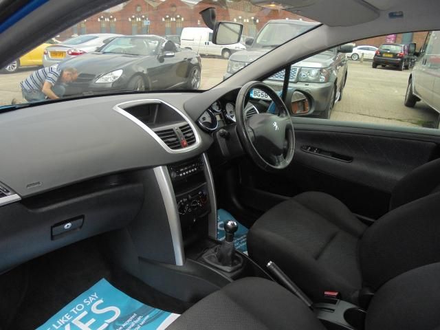 2007 Peugeot 207 1.4 Sport 3d image 6