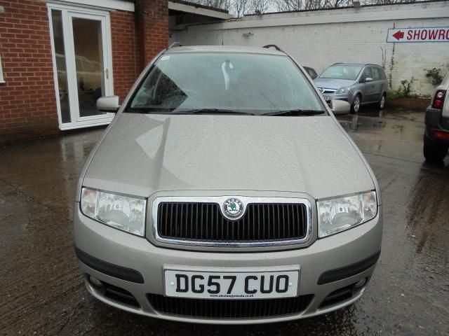 2007 Skoda Fabia 1.2 Classic 5d image 2