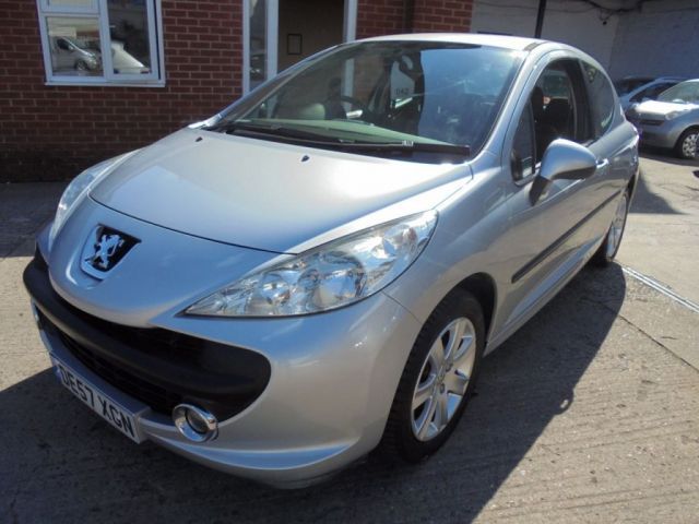 2007 Peugeot 207 1.6 Sport 3d image 3