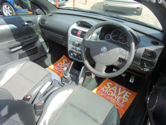 2005 Vauxhall Tigra 1.4 Sport 16V 2d image 7