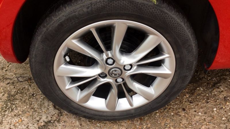2014 Vauxhall Adam 1.2i image 5