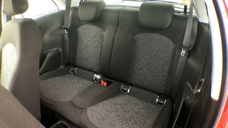 2014 Vauxhall Adam 1.2i image 6