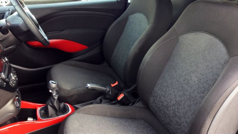 2014 Vauxhall Adam 1.2i image 5