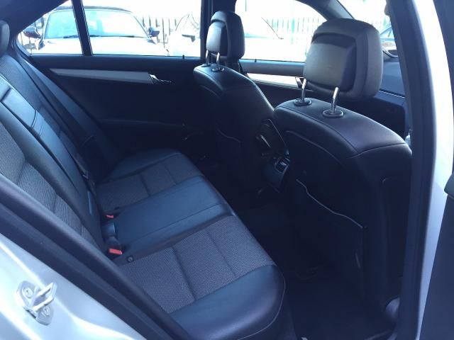 2010 Mercedes 3.0 C350 CDI Sport 4d image 8