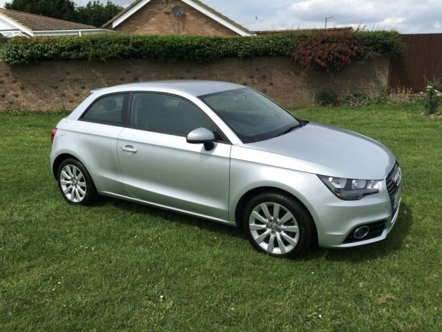 2012 AUDI A1 1.6 TDI Sport 3d image 1
