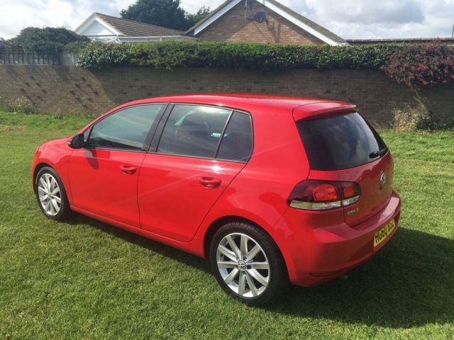 2010 Volkswagen Golf 2.0 GT TDI 5d image 3