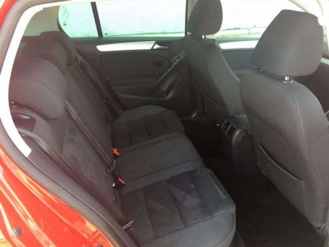 2010 Volkswagen Golf 2.0 GT TDI 5d image 8