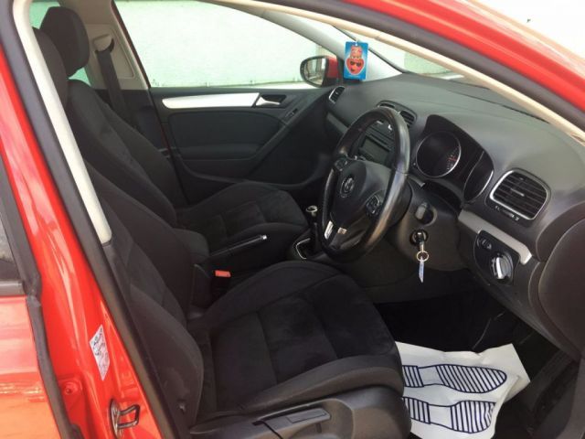 2010 Volkswagen Golf 2.0 GT TDI 5d image 10