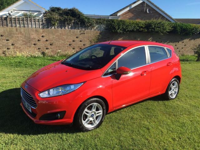 2013 Ford Fiesta 1.0 Zetec 5d image 2