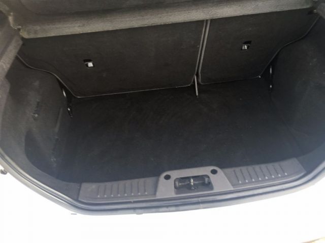 2013 Ford Fiesta 1.0 Zetec 5d image 5