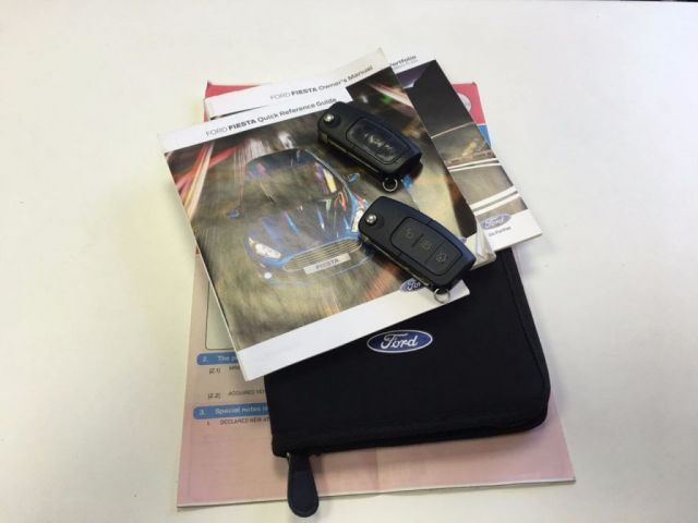 2013 Ford Fiesta 1.0 Zetec 5d image 6