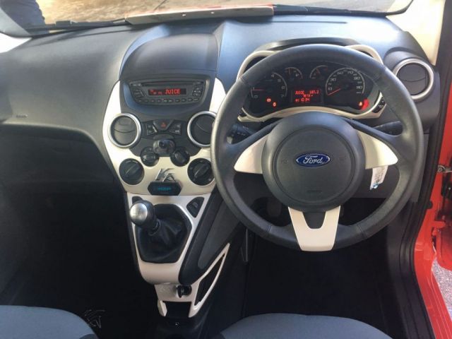 2013 Ford Ka 1.2 Zetec 3d image 7