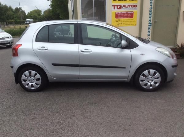 2007 Toyota Yaris 1.0 VVT-i T3 image 2