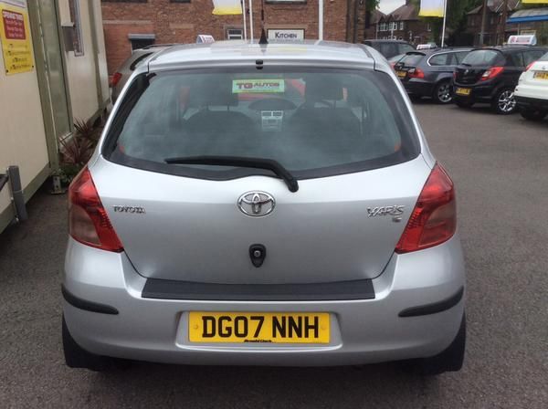 2007 Toyota Yaris 1.0 VVT-i T3 image 3