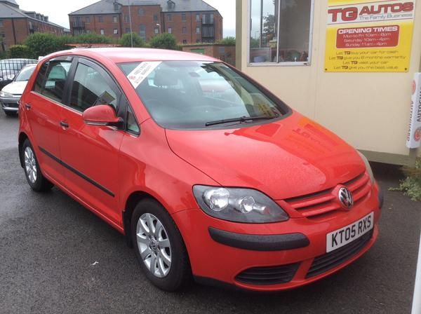 2005 Volkswagen Golf Plus 1.9 SE TDI image 1