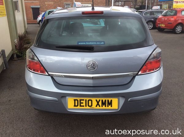 2010 Vauxhall Astra 1.6i 16V image 3