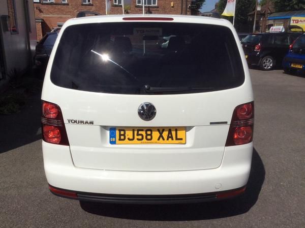 2009 Volkswagen Touran 1.9 TDI image 3