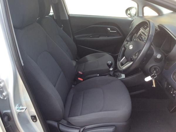 2011 Kia Rio 1.25 image 6