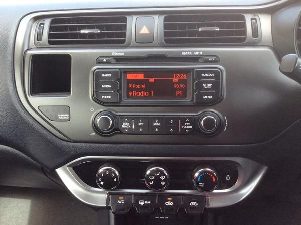 2011 Kia Rio 1.25 image 9