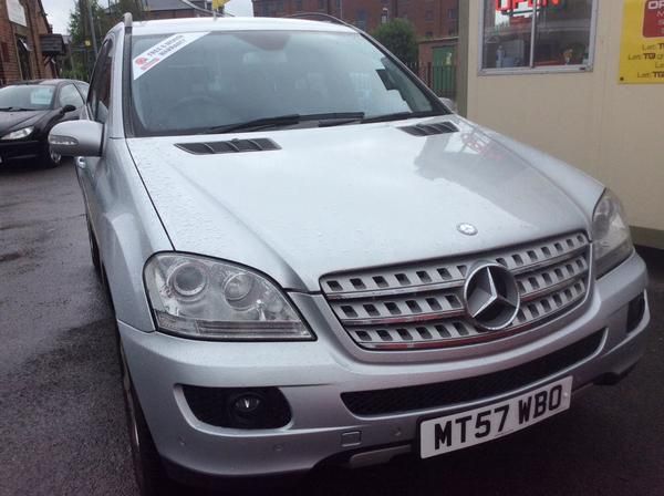 2007 Mercedes-Benz ML320 CDI Sport image 4