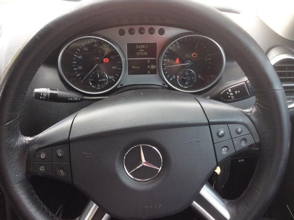 2007 Mercedes-Benz ML320 CDI Sport image 8